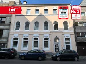6 Familienhaus, Vollvermietet, Garten !