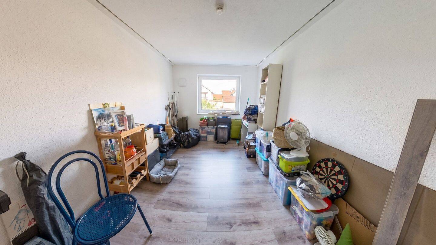Modernisiertes Familienhaus mit Pool, Sauna, Smart Home & PV-Anlage – Beindersheim – Vorschaubild 8