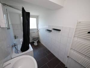 Gepflegte 2,5 Zimmer-Dachgeschosswohnung in Gelsenkirchen - Feldmark zu vermieten – 45883 Gelsenkirchen – Vorschaubild 5