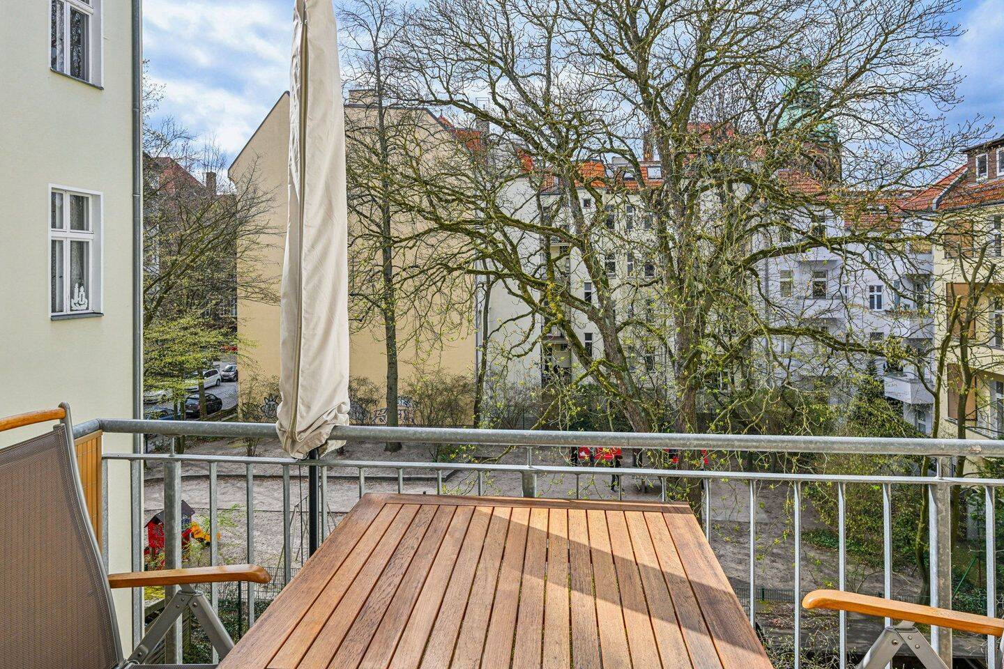 Umwerfender Jugendstil Altbau - zwei Balkone – Berlin – Vorschaubild 3