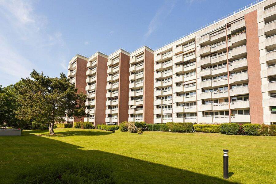 Hamburg-Schnelsen: Attraktive 2-Zi.-Wohnung mit Balkon & Aufzug. Ein ideales Anlageobjekt! – Hamburg – Vorschaubild 2