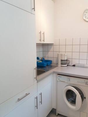 Möbliertes Cityapartment, Nähe Brüsseler Str. mit Aufzug , Haltestelle Friesenplatz gut zu erreichen – 50672 Köln – Vorschaubild 6