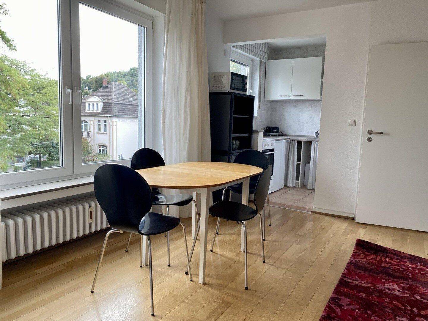 Helle 2 Zimmerwohnung mit Wintergarten, möbiliert – Bonn – Vorschaubild 3