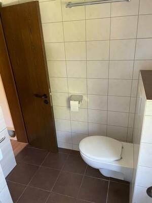 Schöne 2 Zimmer-DG Wohnung mit grosser Terrasse – 71729 Erdmannhausen – Vorschaubild 7