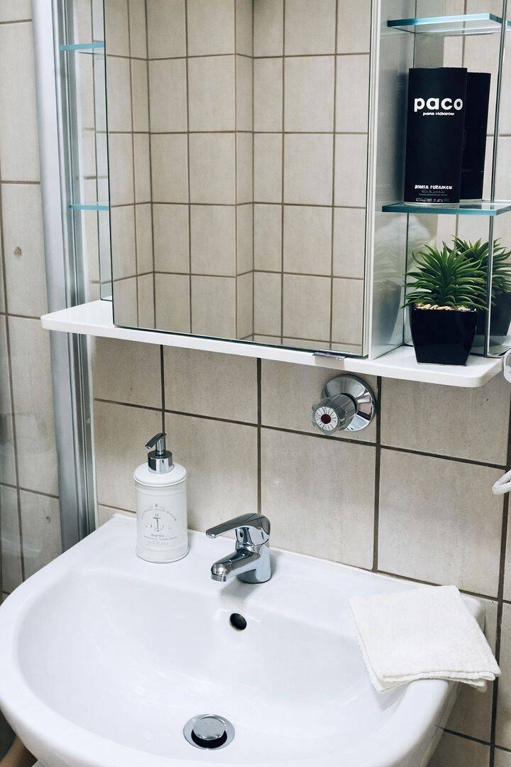 Helle und stilvolle 1-Zimmer-Wohnung in Stuttgart-Heusteig - 620 € monatlich – Stuttgart – Vorschaubild 9