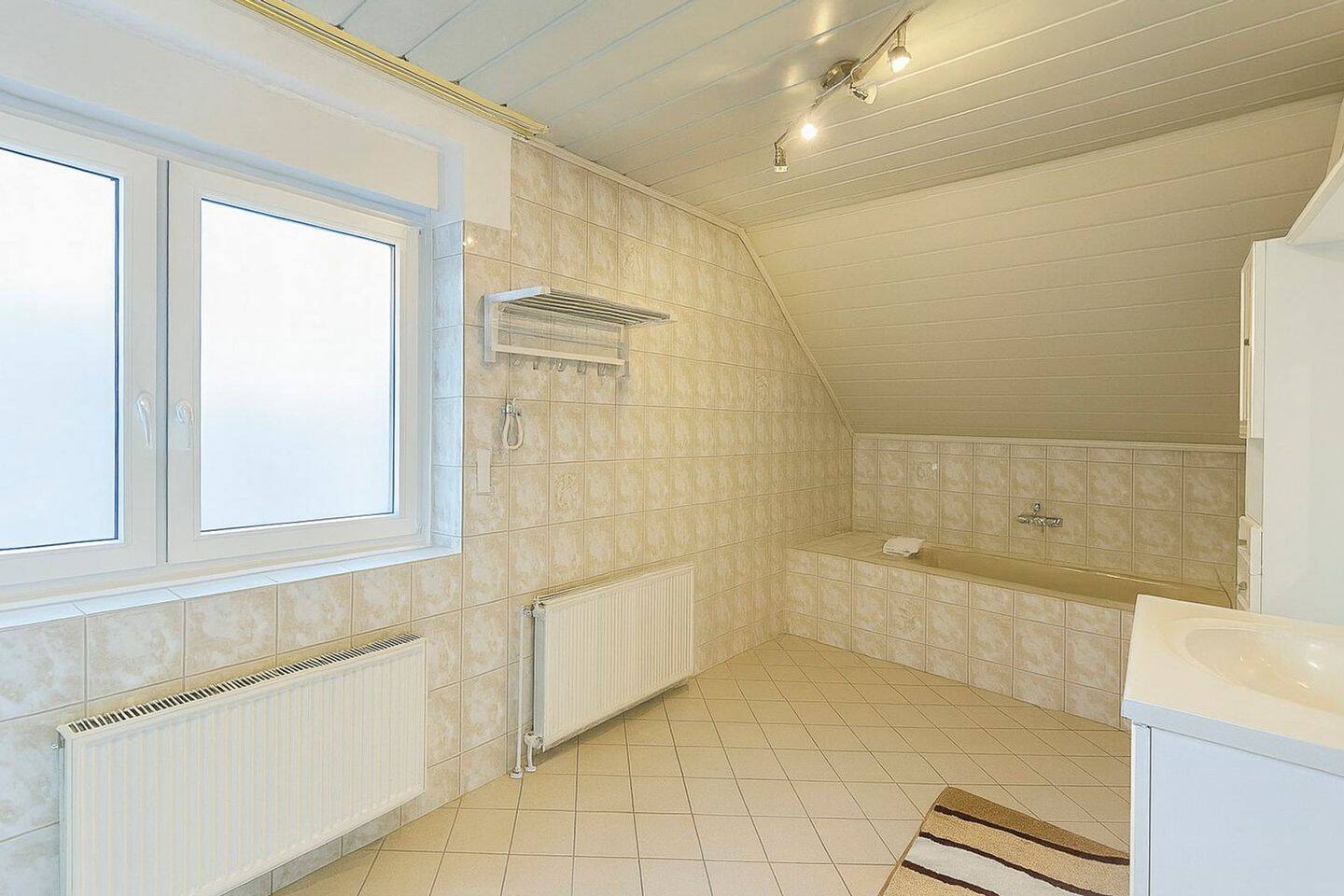Platz für alles, was zählt - großzügiges Zuhause für Ihre Familie in Hamm – Hamm – Vorschaubild 3