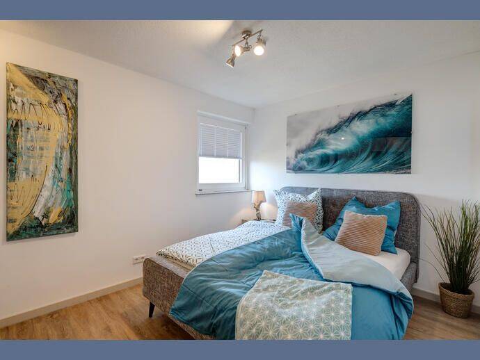 Möbliert: Moderne und gemütliche 2,5-Zimmer Wohnung auf Zeit – München – Vorschaubild 3