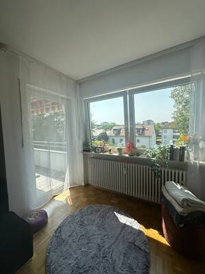 Kapitalanlage mit Weitblick - 3-Zimmer-Wohnung mit zwei Balkonen und Stellplatz