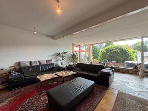 Individueller, modernisierungsbedürftiger Bungalow mit gepflegtem Garten, Garage in Nürnberg-Eibach – 90451 Nürnberg – Vorschaubild 4