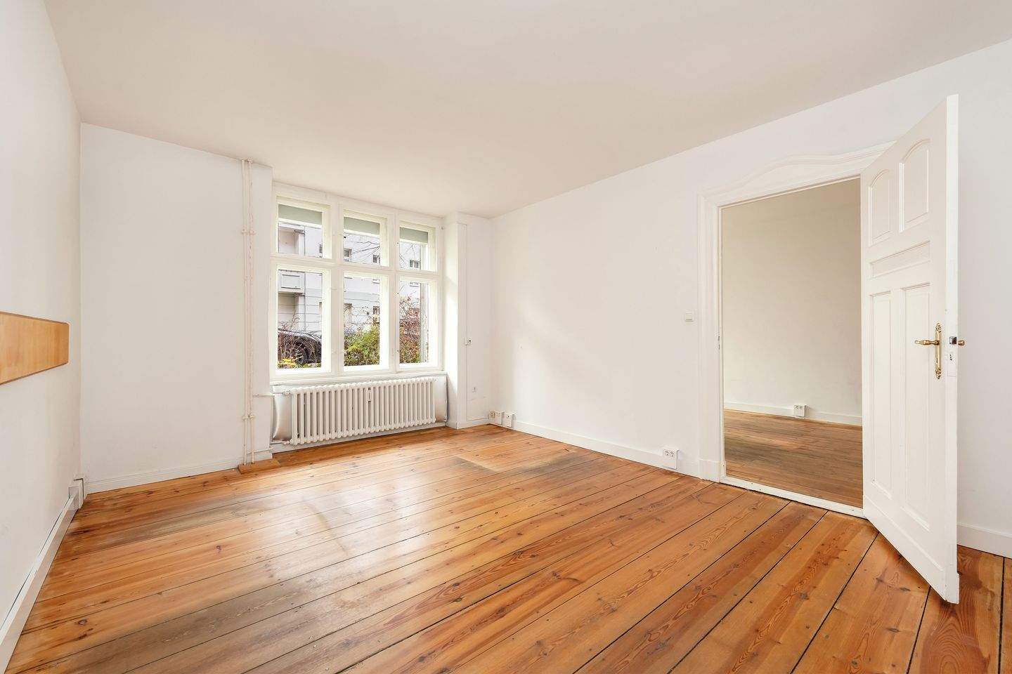 Zusammenlegbare Erdgeschosswohnung mit Vorgelagerter Terrasse ! – Berlin – Vorschaubild 2