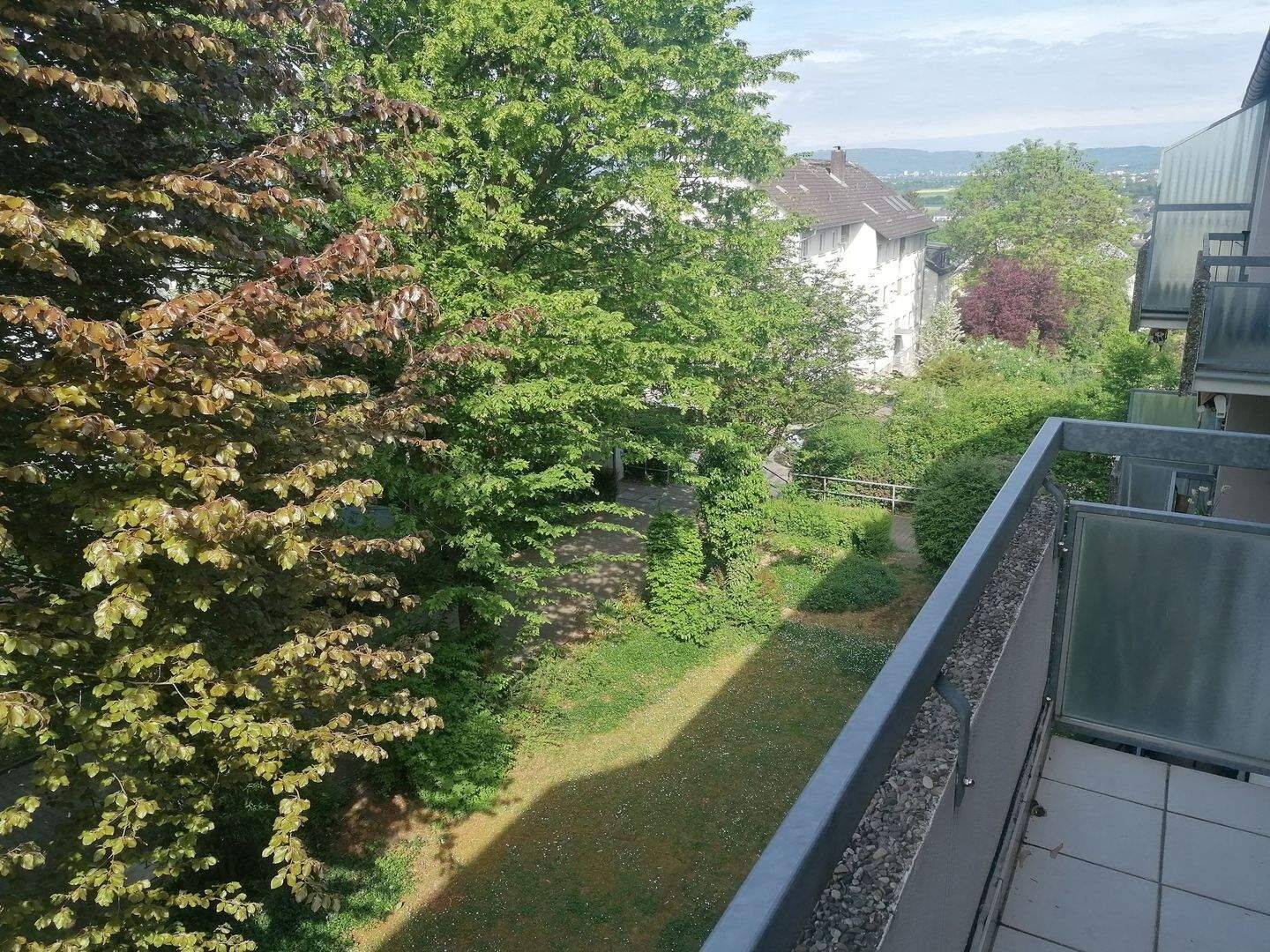 Gute Wohnlage,charmante 2 Zi.-Whg ,Balkon Frankfurt-Berkersheim – Frankfurt am Main – Vorschaubild 3