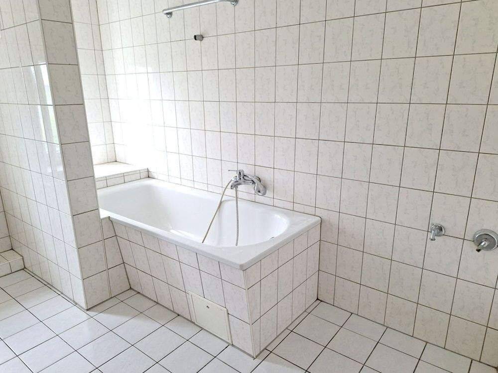 !! 3-Zimmer-Dachgeschosswohnung mit Laminat !! – Chemnitz – Vorschaubild 5