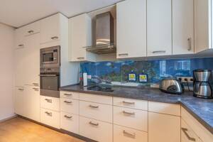Rhein-Endhaus mit Charme & Potenzial – Marienbader Straße – 24146 Kiel – Vorschaubild 8