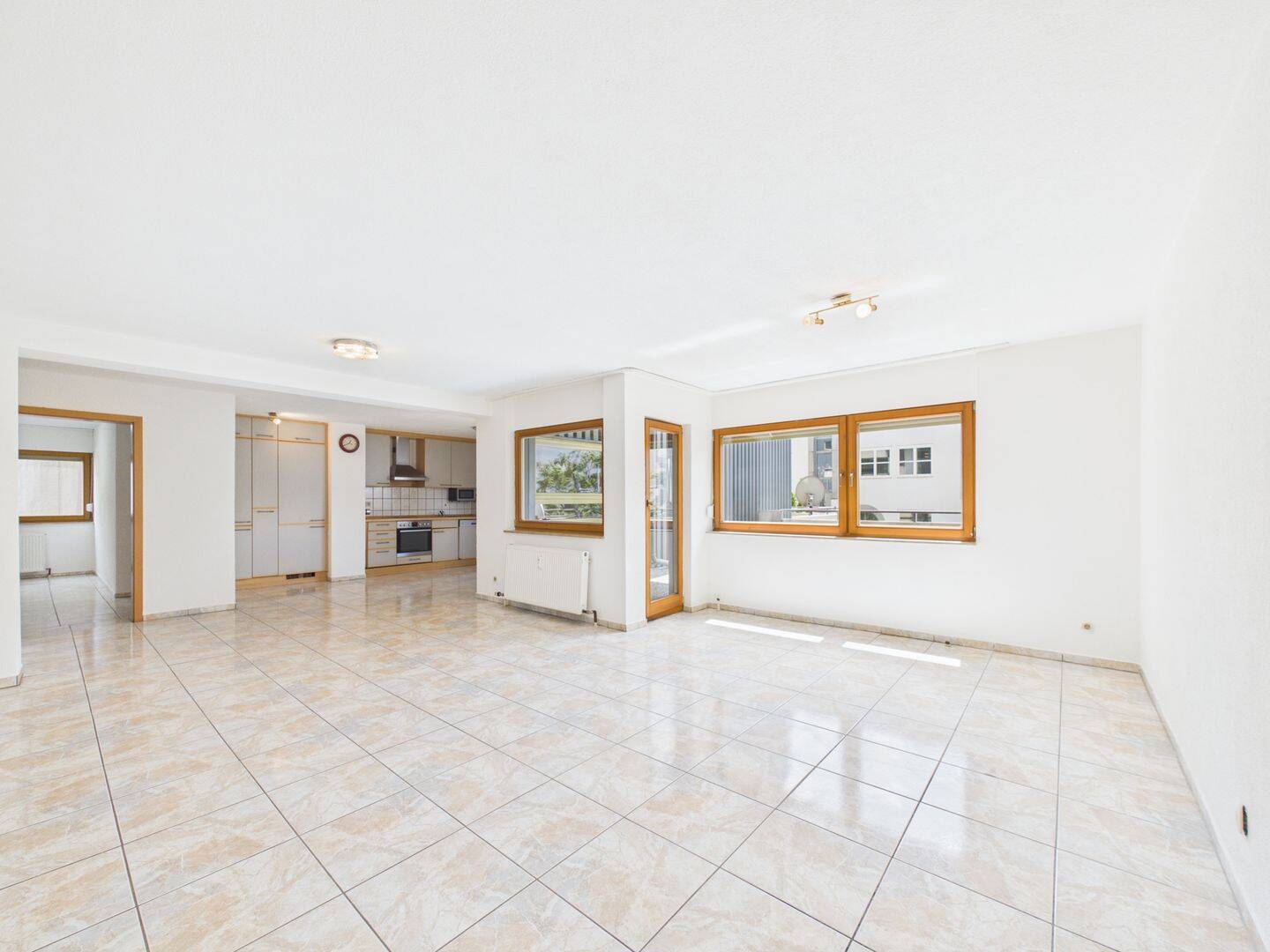 Zentral & komfortabel, helle 3,5-Zimmerwohnung mit Balkon in Göppingen