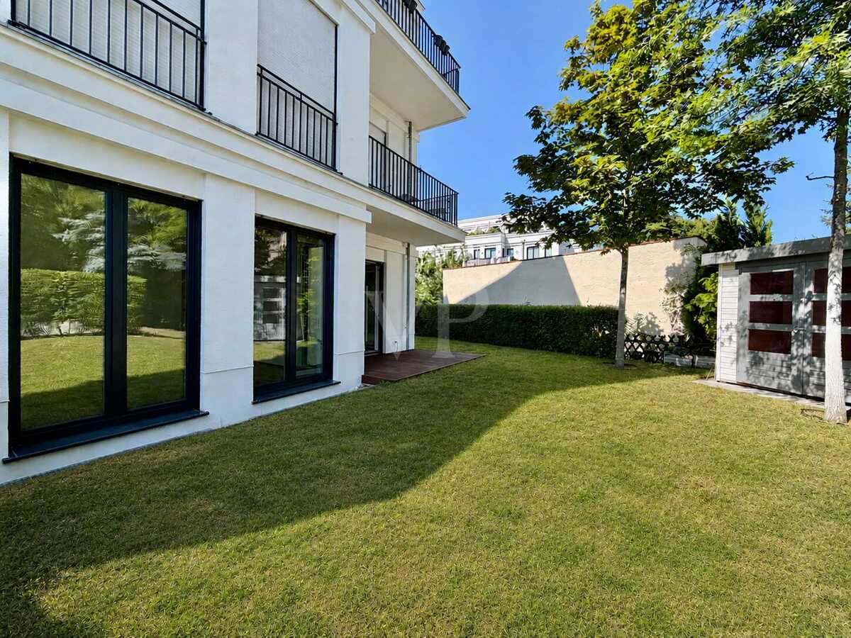 Wohnen zwischen Wasser und Natur - stilvolle Terrassenwohnung mit Garten & opt. Bootsliegeplatz – 12587 Berlin – Bild 1 von 9