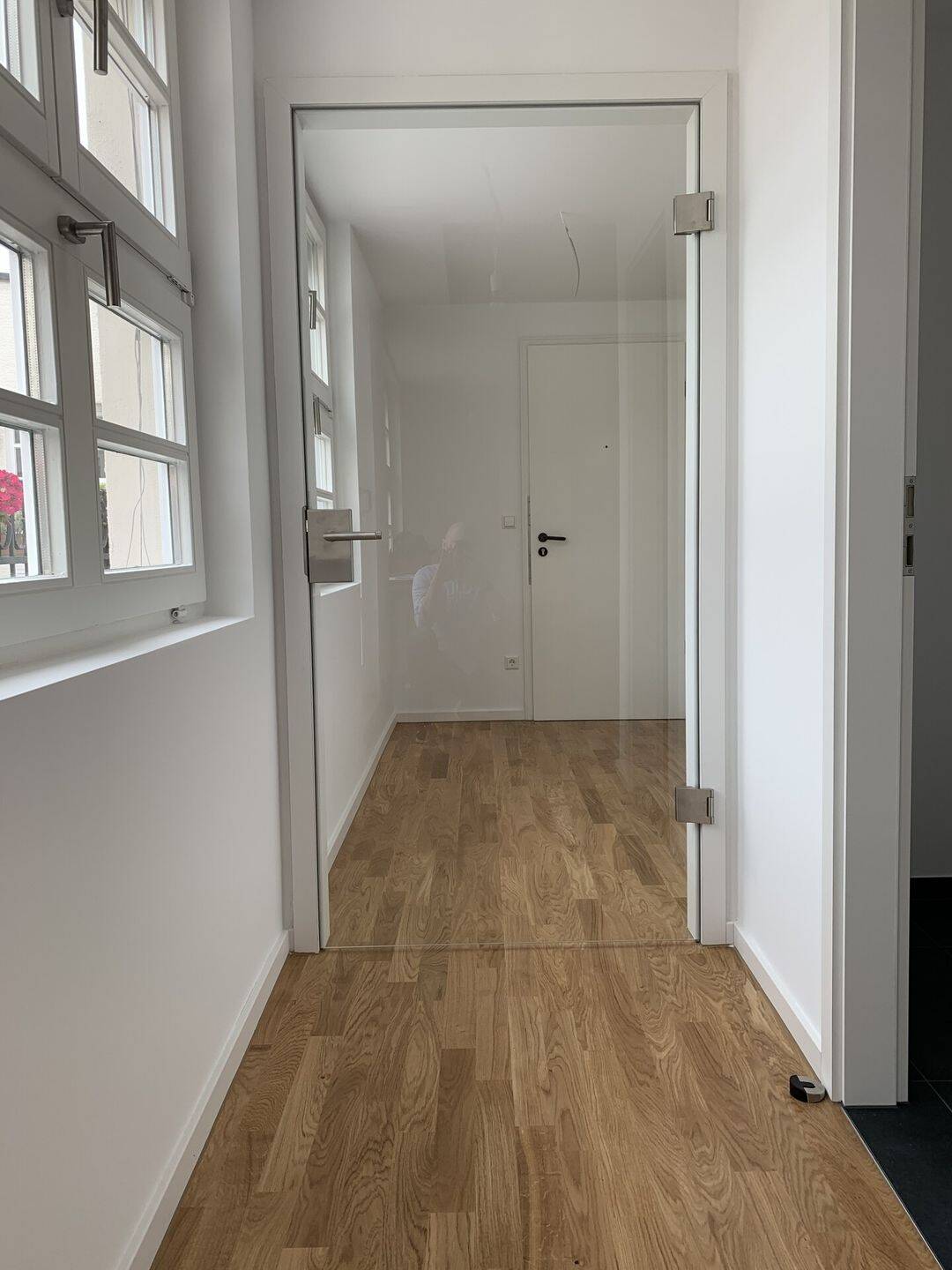 Moderne 3-Zi.-Wohnung in absoluter Top-Citylage – Stuttgart – Vorschaubild 4