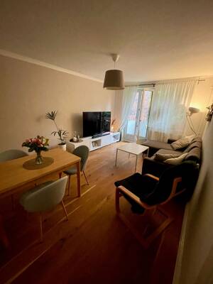 Urbanes Wohnen mit Komfort: Moderne 3-Zimmer-Wohnung in Barmbek-Süd – 22083 Hamburg – Vorschaubild 4