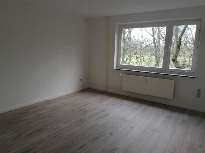 2,5 Zi. - Whg. Blick ins Grüne, Loggia, EBK ,Osdorf – Hamburg – Vorschaubild 5