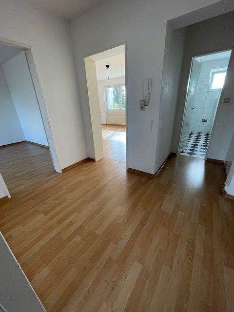 Schöne 2 Zimmerwohnung, zentral gelegen in der Zollstraße – Bremen – Vorschaubild 7