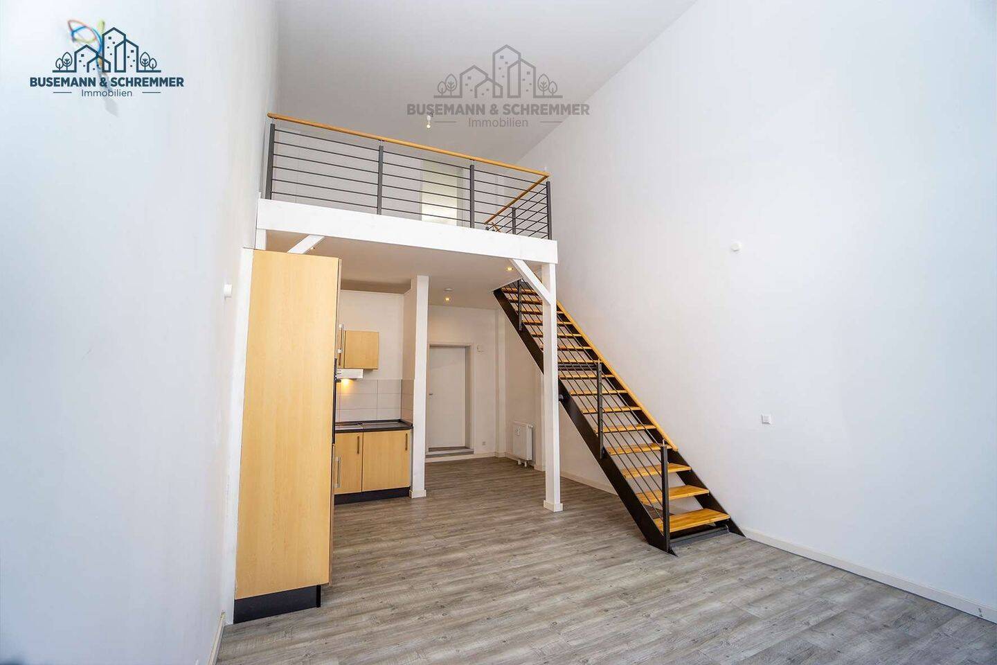 Exklusive Maisonette-Wohnung in Hannover – Hannover – Vorschaubild 8