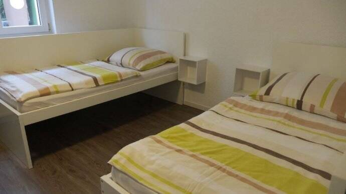 ruhige 2-Zimmer-Wohnung in Stuttgart-Zuffenhausen - WOHNEN AUF ZEIT