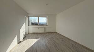 Wir renovieren für Sie! Helle 3- Zimmer Wohnung mit Balkon in Aplerbeck!