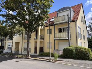 Attraktive Kapitalanlage - Zwei-Raum-Wohnung mit Balkon und TG-Stellplatz in Kleinpestitz-Mockritz