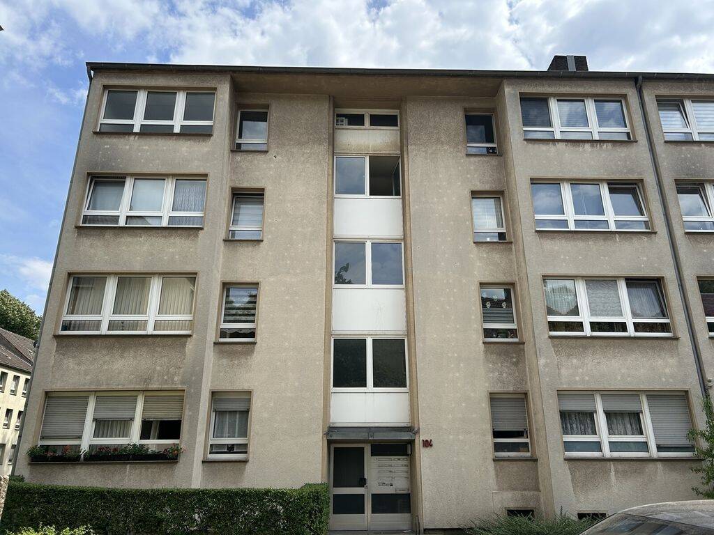 Wohnen im Dichterviertel mit grünem Innenhof