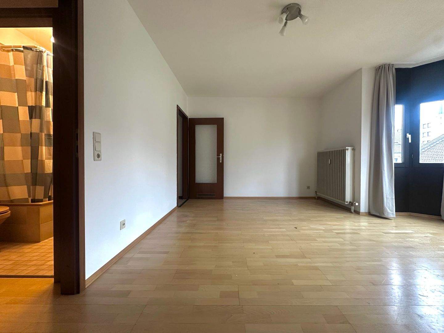Zentrale Kapitalanlage in Mannheim - sofort verfügbar mit Stellplatz – Mannheim – Vorschaubild 2