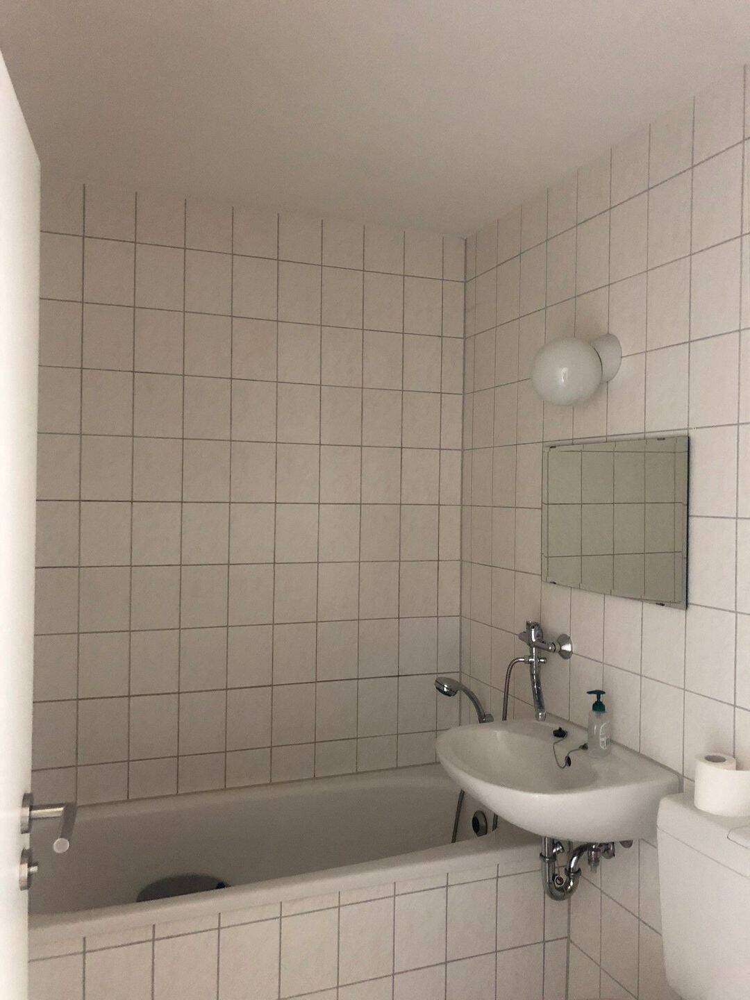 Helle 3-Zimmer-Wohnung im Herzen von Schwerin Weststadt – Schwerin – Vorschaubild 2