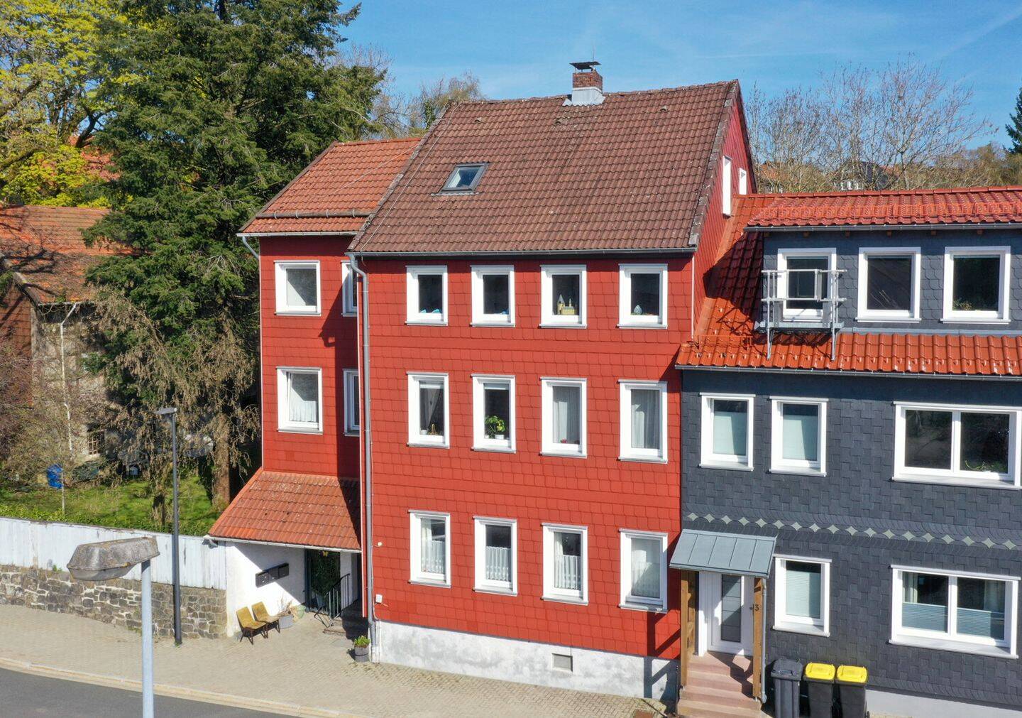 Drei-Familienhaus mit ca. 229 m² Wohnfläche und 397 m² Grundstück im Zentrum von Clausthal – Clausthal-Zellerfeld – Vorschaubild 2