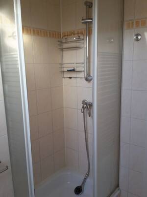 Große Wohnung in Herne mit Einbauküche sucht Mieter - 3,5 Zi. 80m² im 3.OG mit Fensterbad – 44649 Herne – Vorschaubild 8