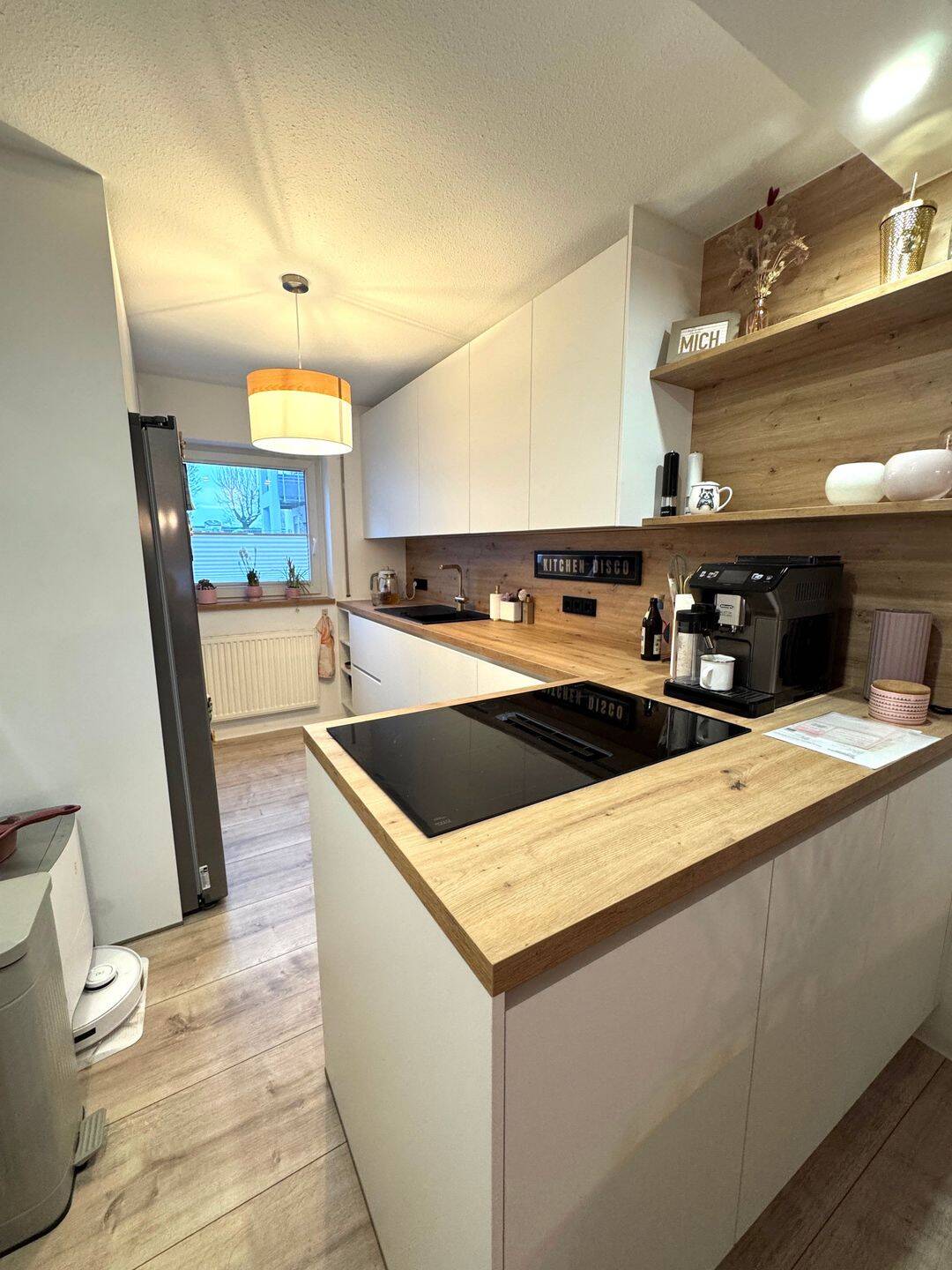 Besonderes Reihenmittelhaus mit außergewöhnlichen Dachstudio, EBK und Stellplatz – Magdala – Vorschaubild 7