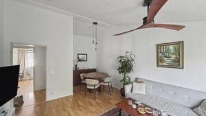 Hohe Decken, Balkon und Toplage: Attraktive 2-Zimmer-Wohnung in Essen-Rüttenscheid – 45131 Essen – Vorschaubild 2