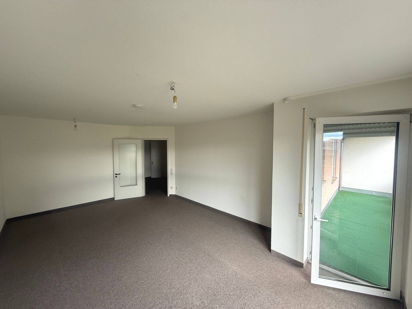 BARRIEREFREI - 2-RAUM- APARTMENT MIT BALKON - SENIOR LIVING - – Chemnitz – Vorschaubild 7