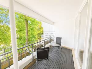 Großzügige 3-Zimmer-Wohnung mit Wohnküche, Sonnenbalkon und Blick ins Grüne – 12205 Berlin – Vorschaubild 2