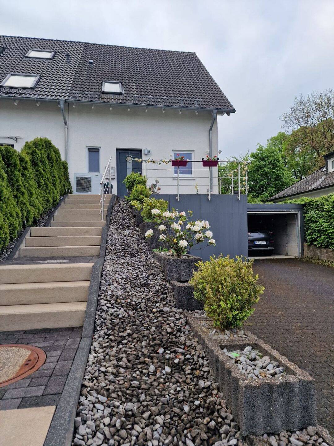Energieeffizientes hochmodernes Reihenendhaus lässt keine Wünsche offen – Wuppertal – Vorschaubild 3