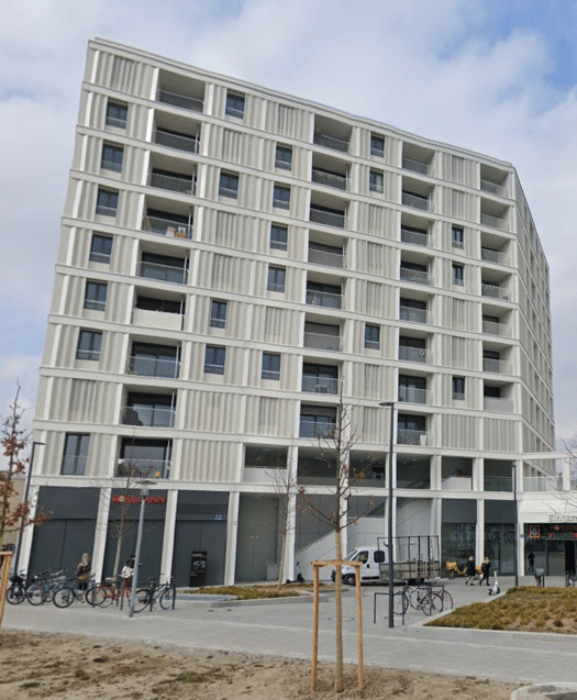Neubau - Barrierefreie, teilmöblierte 3‑Zimmer Wohnung 70m² – München – Bild 1 von 9