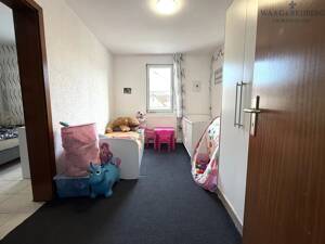 4,55 % Rendite! Modernisierte 3-Zimmer-Wohnung mit praktischer Aufteilung – 70327 Stuttgart – Vorschaubild 7