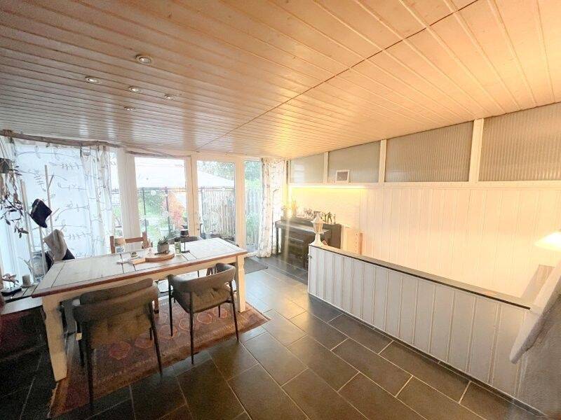Ruhiges Wohnen in Schaffrath: Einfamilienhaus mit Gartenparadies und Garage! – Gelsenkirchen – Vorschaubild 3