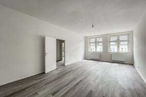 2,5 Zimmer - vollständig saniert - Bewohnerparkausweis- Terrasse – 45128 Essen – Vorschaubild 6