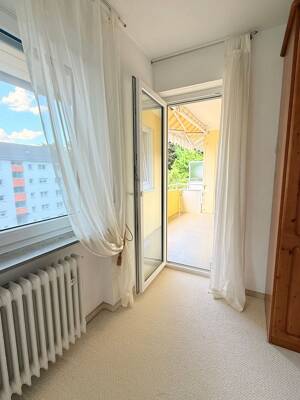 Attraktive, liebevoll möblierte Zwei-Zimmer-Wohnung in Singen-Nord – 78224 Singen (Hohentwiel) – Vorschaubild 6