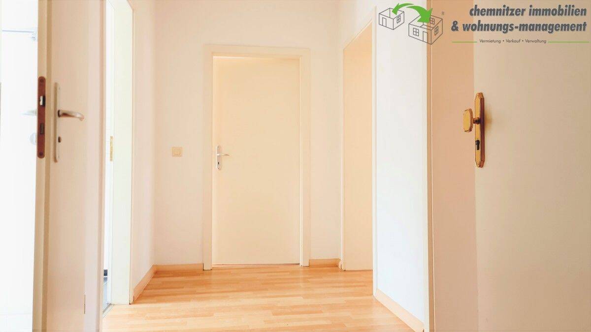 3-Raum-Wohnung mit Tageslichtbad und Balkon! – Chemnitz – Vorschaubild 3