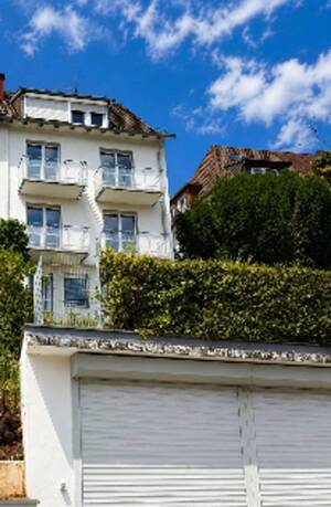 Vollmöbliertes Studioapartment mit Balkon und Aussicht über Stuttgart – 70186 Stuttgart – Vorschaubild 2
