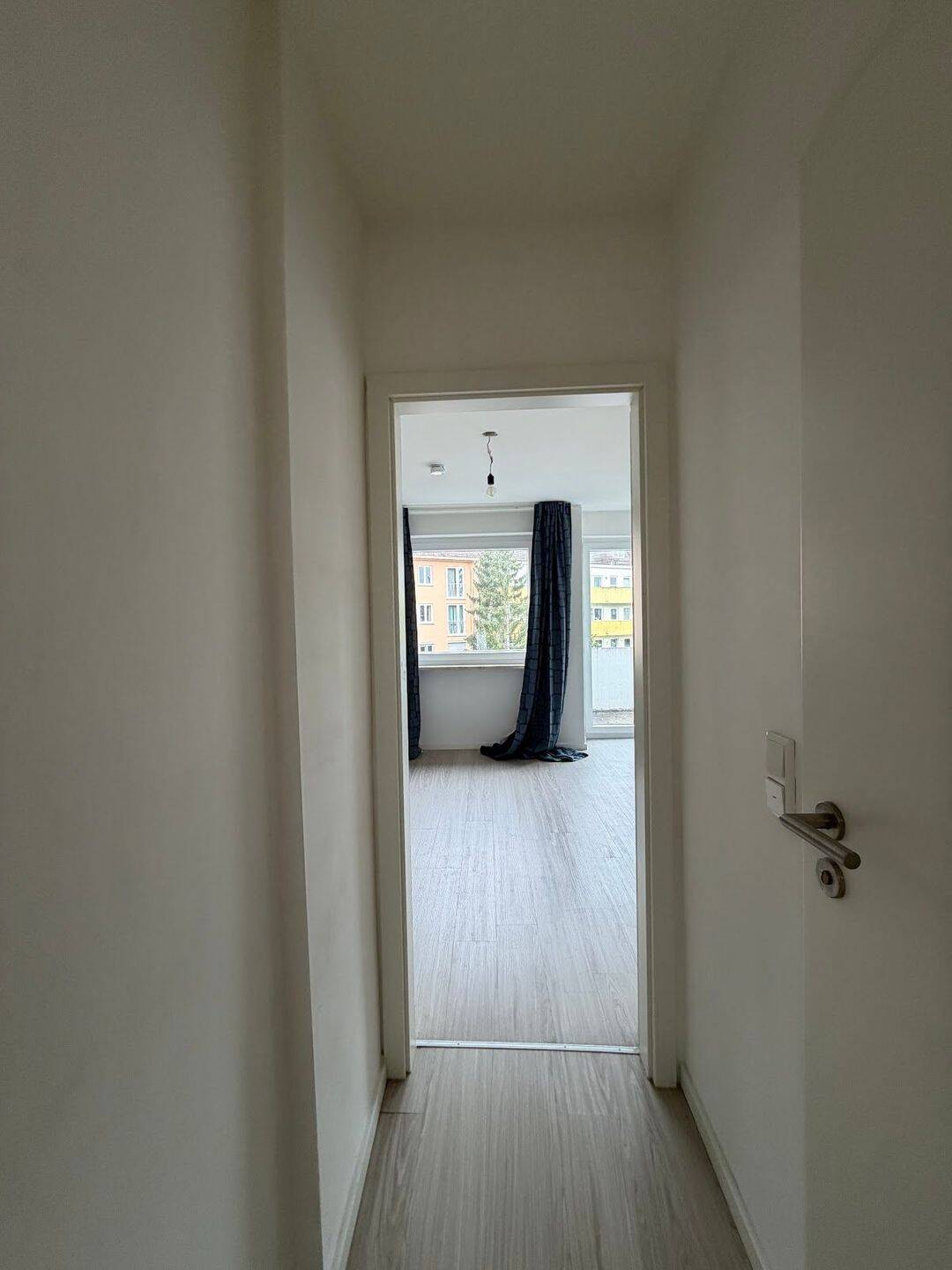 Möbliertes Appartement am Olympiapark – München – Vorschaubild 2