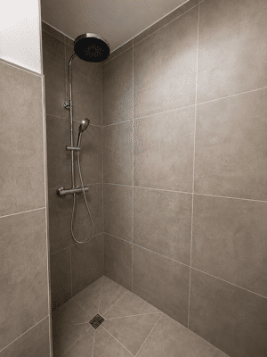 OHNE Maklergebühr!!! Modern kernsanierte 1-Zimmer-Wohnung in begehrter Wohnanlage – 91056 Erlangen – Vorschaubild 5
