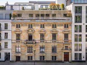 UNIKAT - LUXUSPENTHOUSE MIT BLICK IN DEN HOFGARTEN