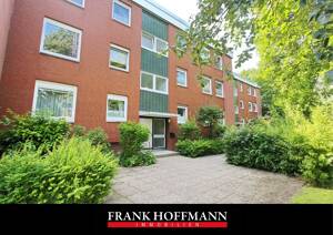 Charmante 2,5-Zimmer-Wohnung in ruhiger Lage von Hamburg-Meiendorf mit Loggia & Stellplatz