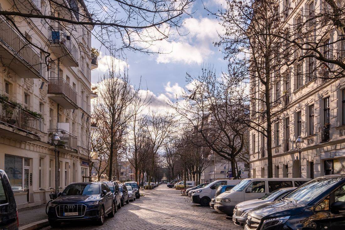 Attraktives Pied-à-Terre mit bemerkenswerter Rendite – Berlin – Vorschaubild 2