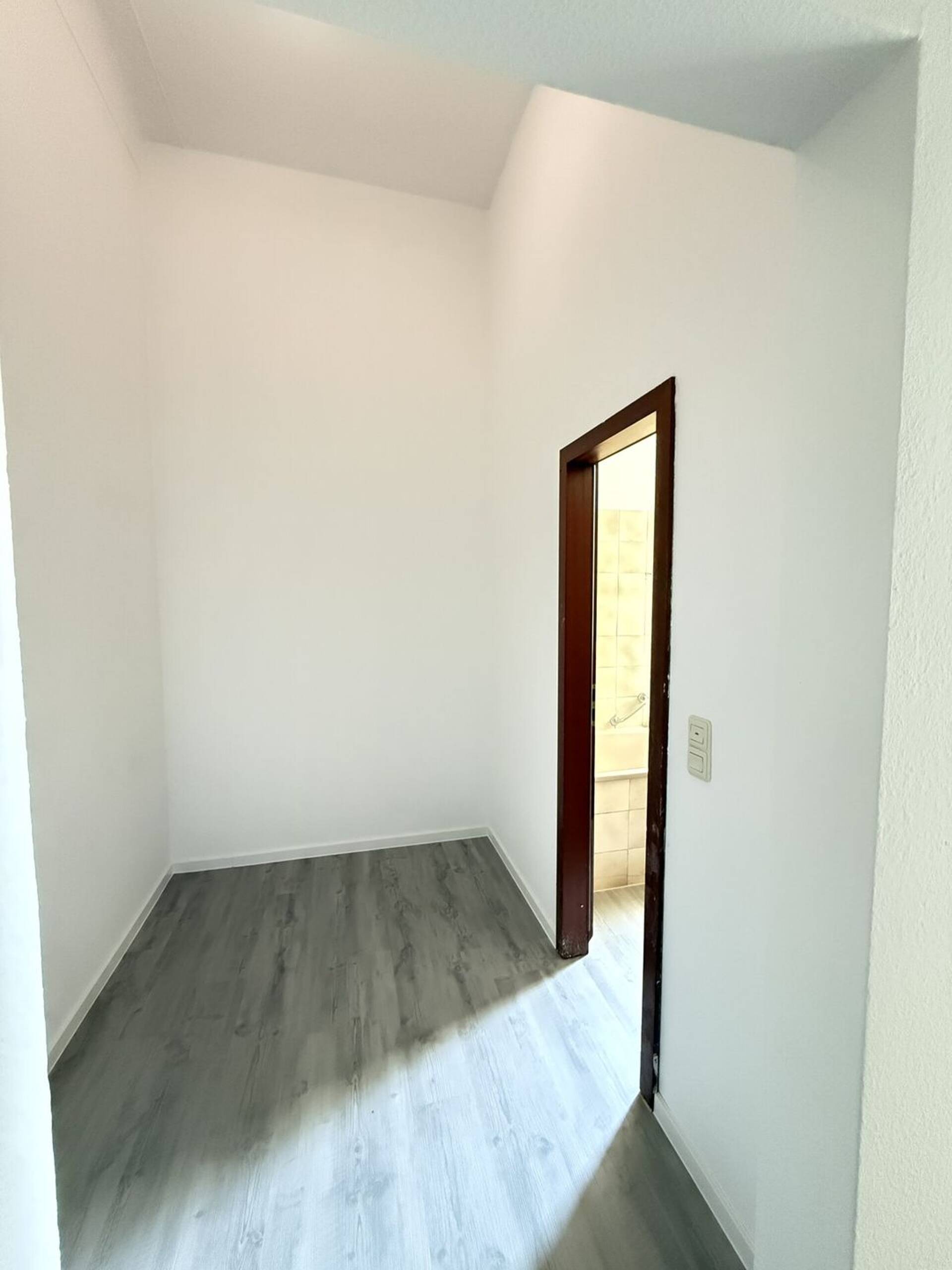 Mehrfamilienhaus in 47798 Krefeld / Stadtmitte mit 377,98 m² kaufen